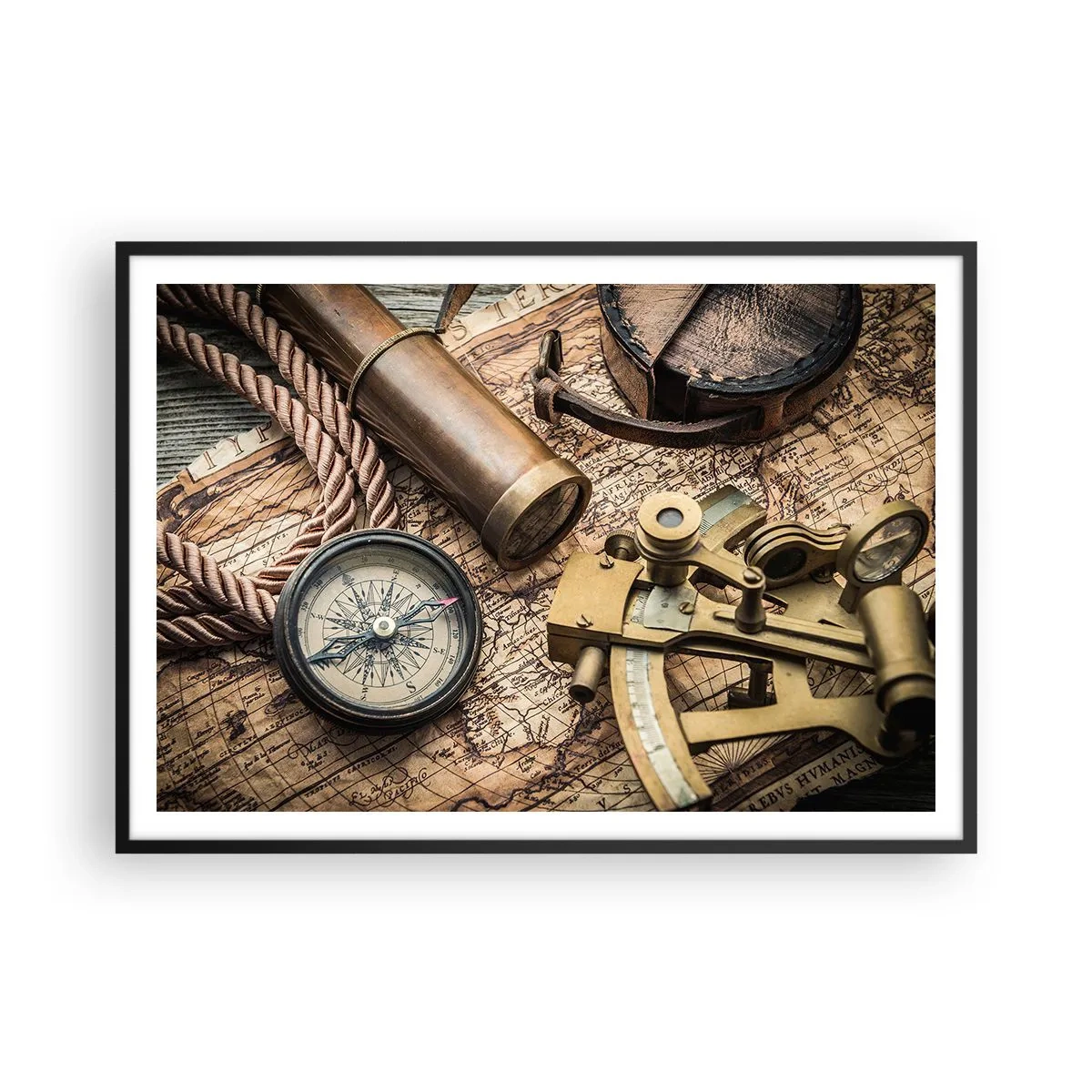 Affiche dans un cadre noir - Poster - Une boussole, un sextant et un télescope sur fond de vieille carte et de corde nautique. - 100x70cm - Fixer un cap - Décoration murale moderne pour le salon et la chambre ARTTOR