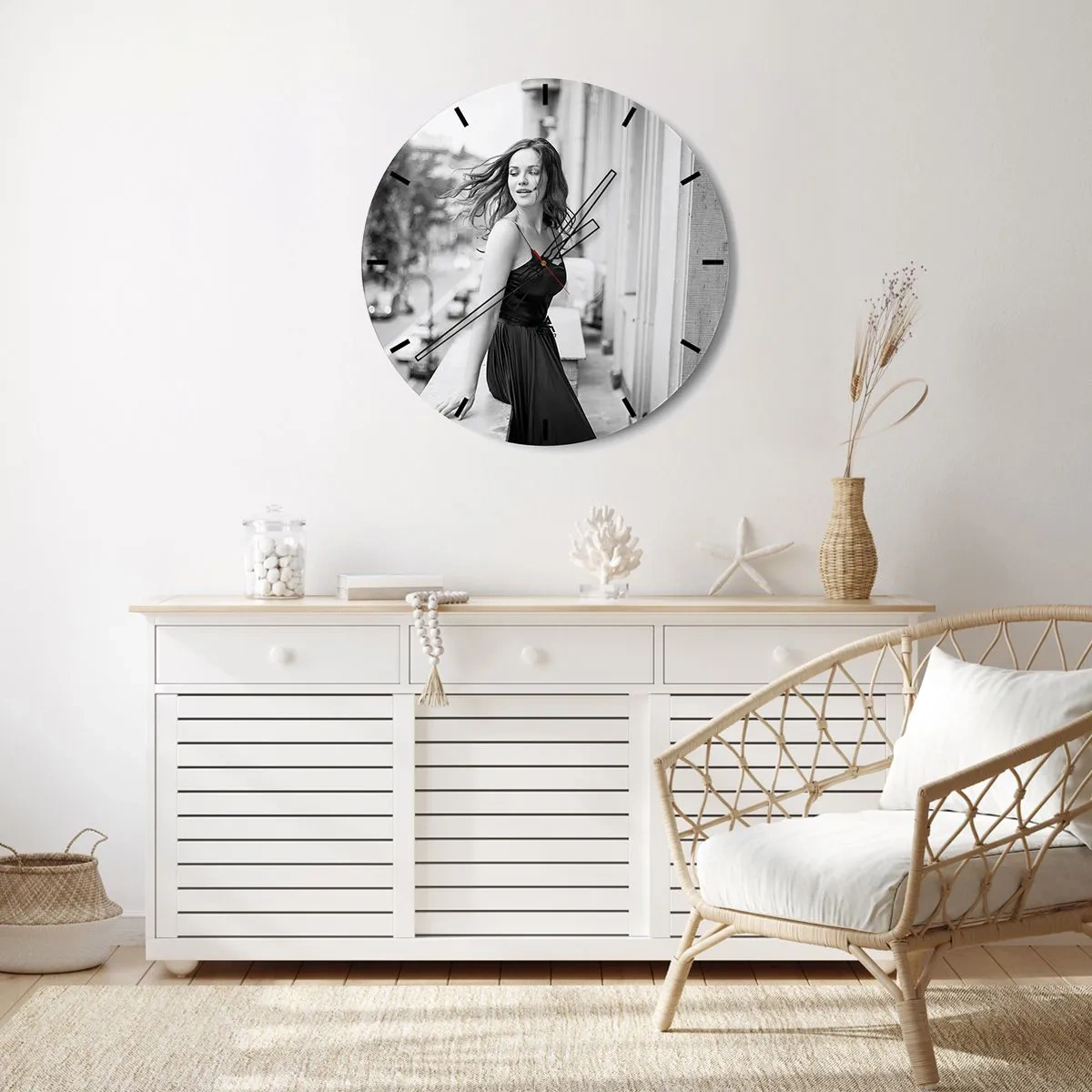 Horloge murale - Pendule murale - Bourgeons de Protea avec des feuilles bleu-vert sur fond blanc - 30x30cm - Certainement un Parisien - Décoration murale moderne pour le salon, la cuisine et la chambre ARTTOR