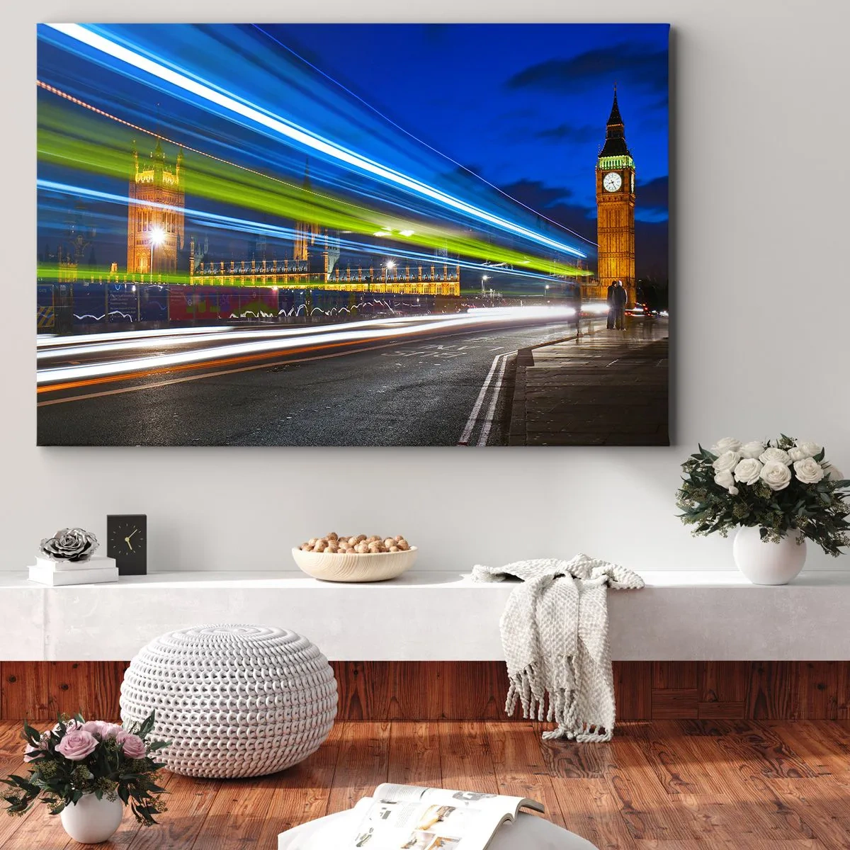 Impression sur toile - Image sur toile - Big Ben la nuit avec l'effet des lumières dans la circulation routière - 100x70cm - Sous l'œil de Big Ben - Décoration murale moderne pour le salon et la chambre ARTTOR