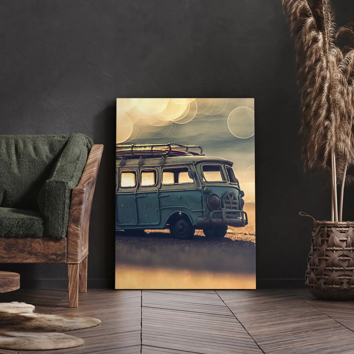 Impression sur toile - Image sur toile - Bus rétro contre une lumière floue - 70x100cm - La fin des idoles : argent et travail - Décoration murale moderne pour le salon et la chambre ARTTOR