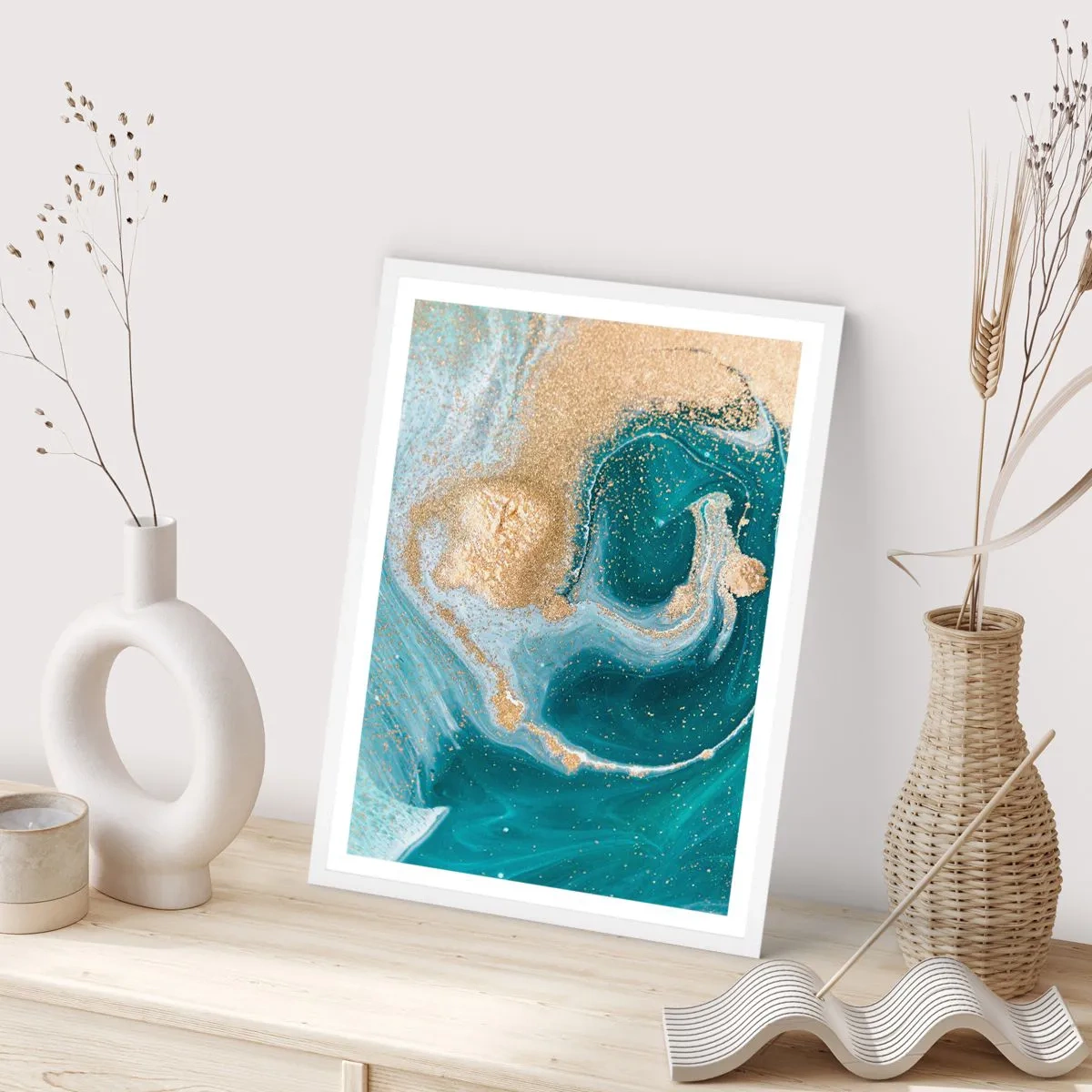 Affiche dans un cadre blanc - Poster - Tourbillon d'or et de turquoise - 70x100 cm