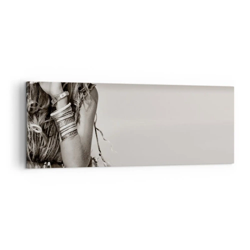 Impression sur toile - Image sur toile - Portrait d'une femme bohème avec des bijoux - 140x50cm - Comment va la fille - Décoration murale moderne pour le salon et la chambre ARTTOR