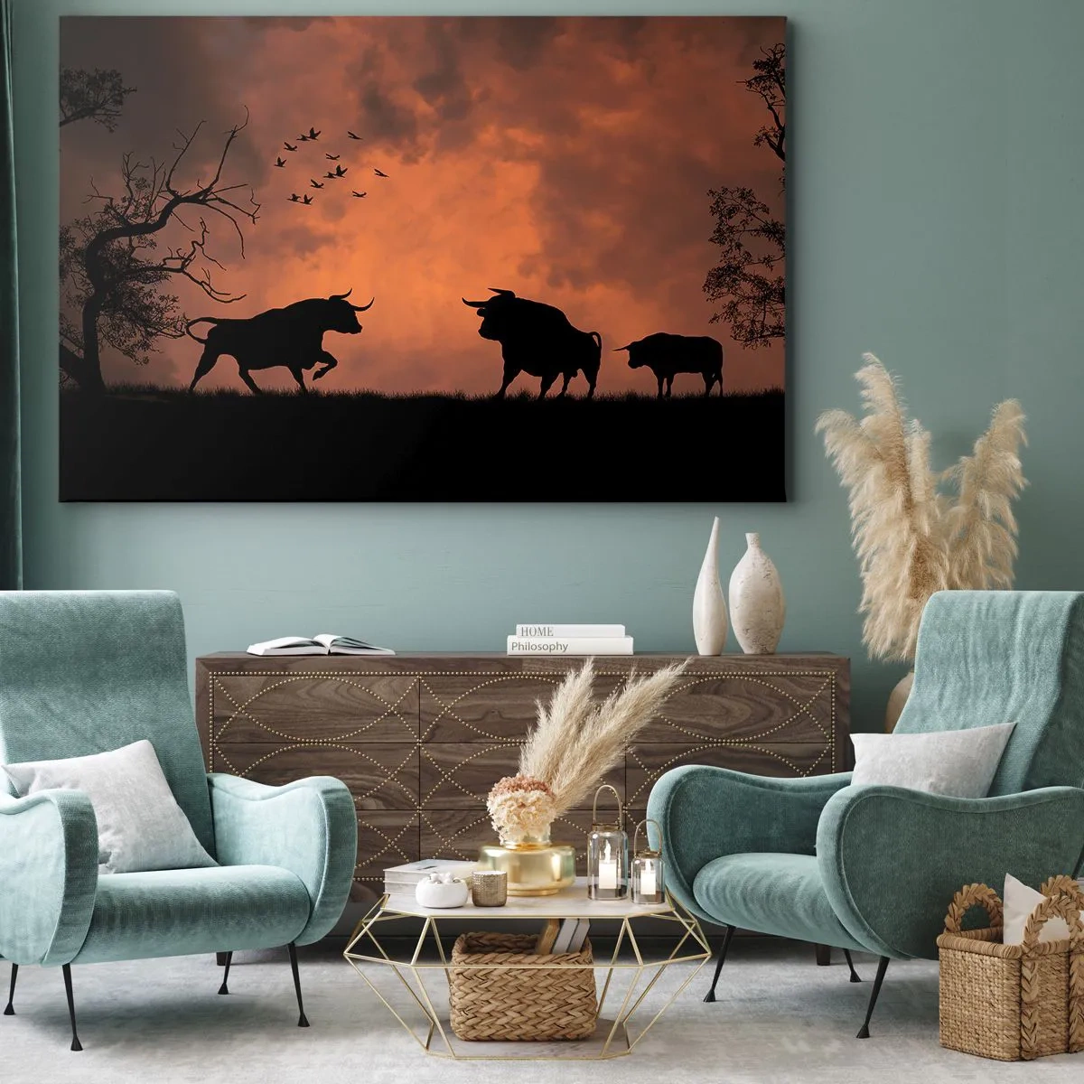 Impression sur toile - Image sur toile - Silhouettes de taureaux sur un ciel orange au coucher du soleil - 120x80cm - Un spectacle dramatique de la nature - Décoration murale moderne pour le salon et la chambre ARTTOR