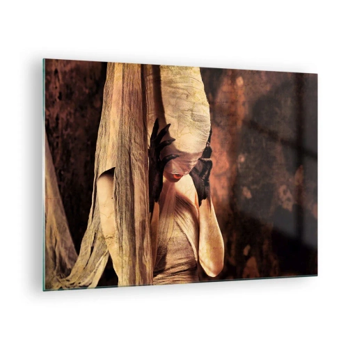 Impression sur verre - Image sur verre - Une femme mystérieuse entourée de tissus dorés - 70x50cm - Entre le bon et le mauvais - Décoration murale moderne pour le salon et la chambre ARTTOR