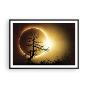 Affiche dans un cadre noir - Poster - Éclipse solaire avec une silhouette d'arbre au premier plan - 100x70cm - Éclipse totale - Décoration murale moderne pour le salon et la chambre ARTTOR