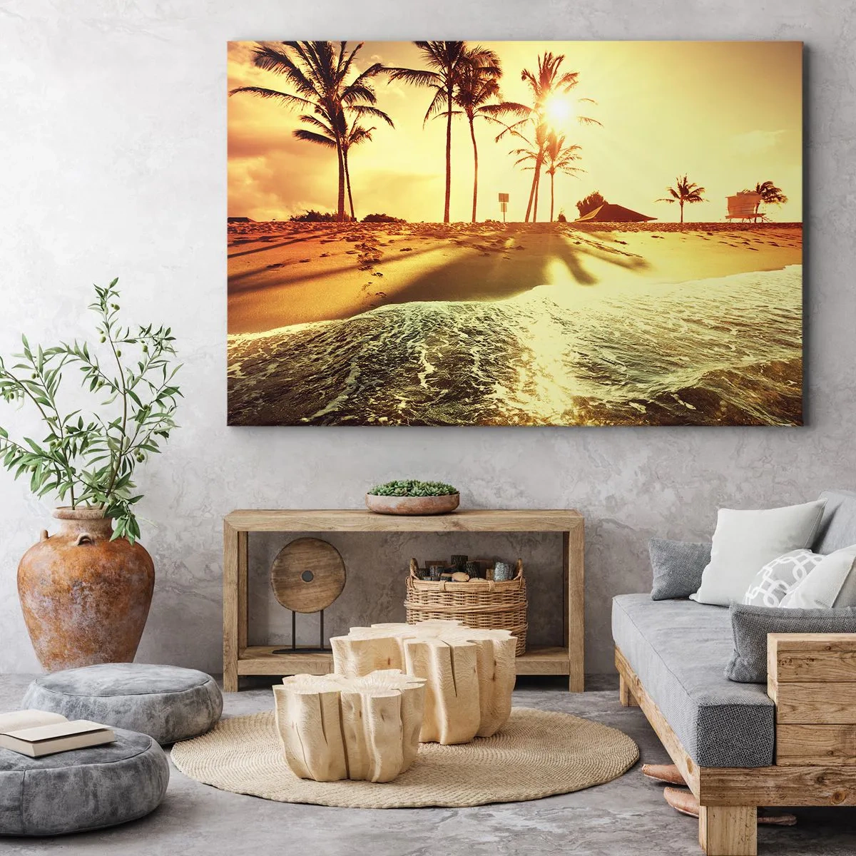 Impression sur toile - Image sur toile - Une plage avec des palmiers illuminée par un coucher de soleil chaud - 120x80cm - Après-midi californien - Décoration murale moderne pour le salon et la chambre ARTTOR