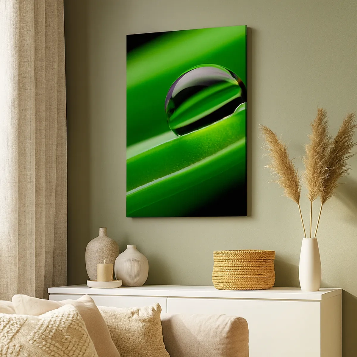 Impression sur toile - Image sur toile - Gros plan d'une goutte de rosée sur une feuille verte - 50x70cm - La vie de près - Décoration murale moderne pour le salon et la chambre ARTTOR