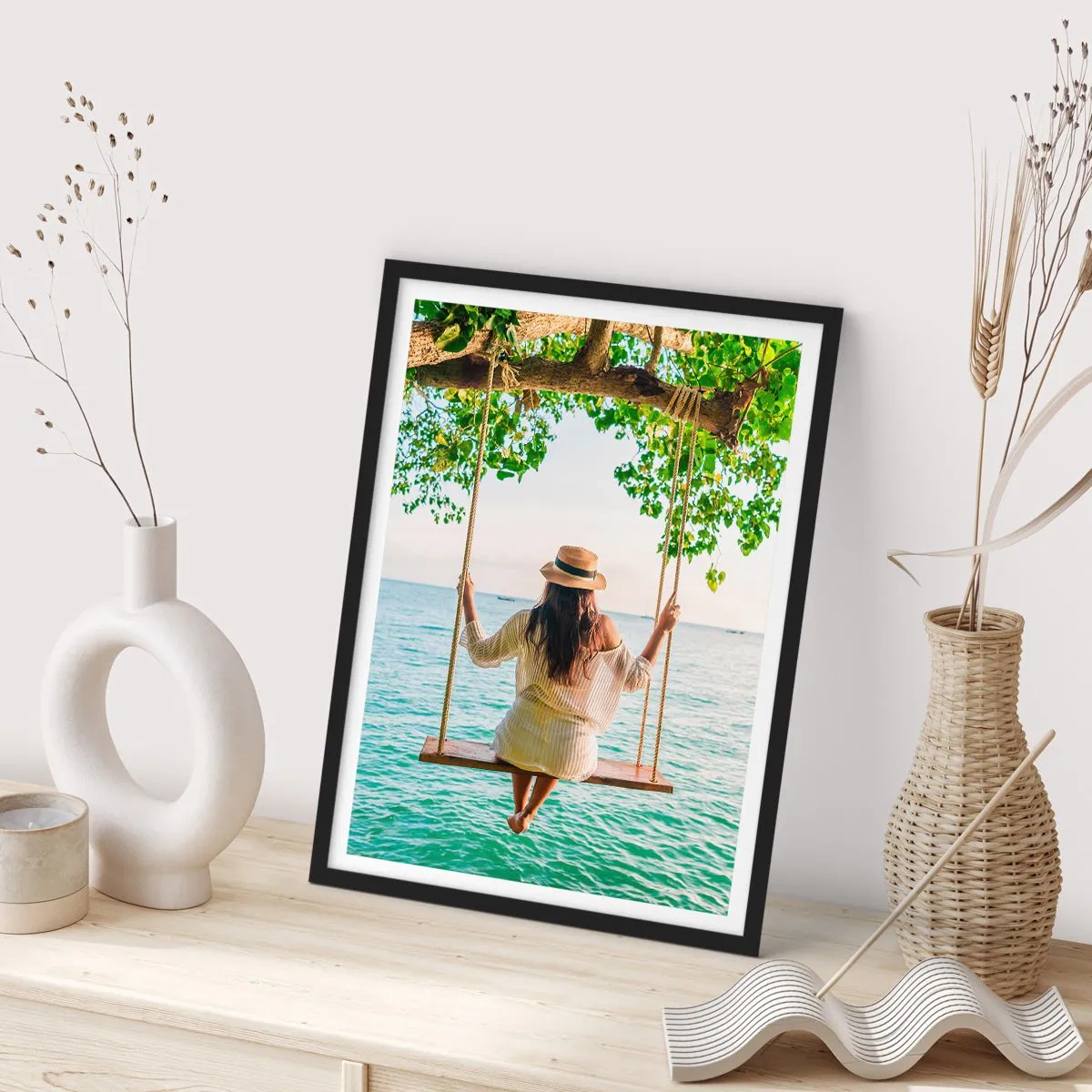 Affiche dans un cadre noir - Poster - La vie est belle - 70x100 cm