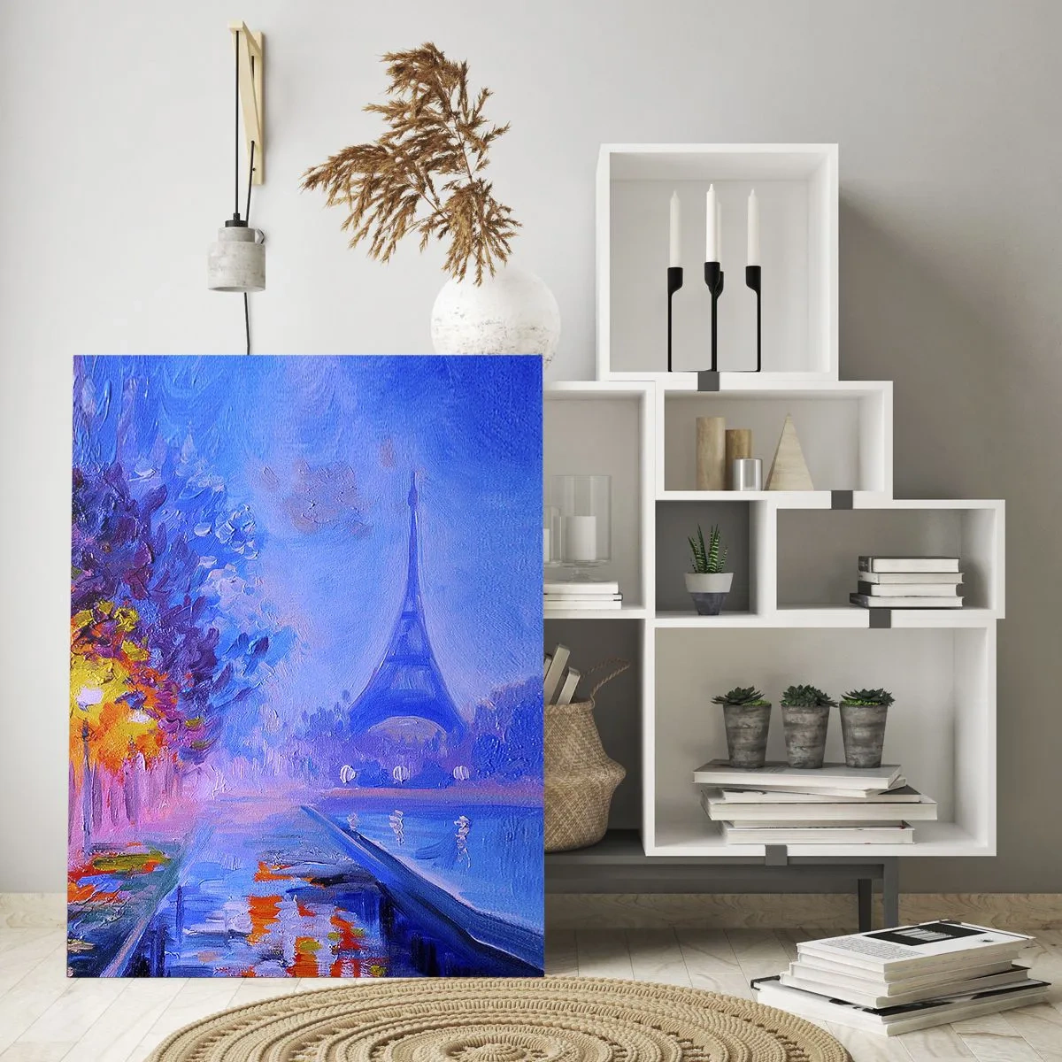 Impression sur verre - Image sur verre - Une avenue avec des lampadaires à Paris avec la Tour Eiffel en arrière-plan - 80x120cm - Une ballade idéale - Décoration murale moderne pour le salon et la chambre ARTTOR