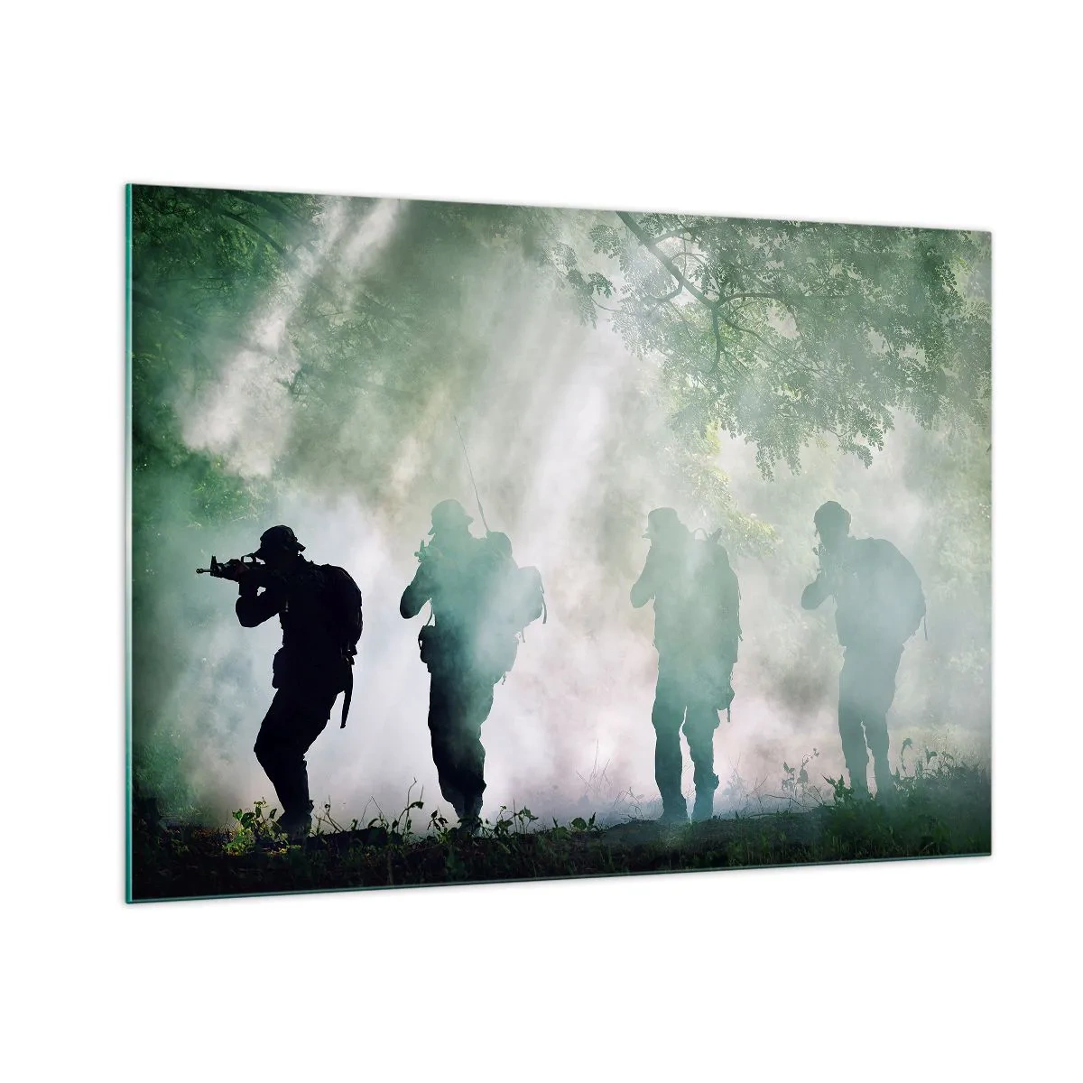 Impression sur verre - Image sur verre - Un groupe de soldats en fumée, marchant dans la forêt, en état d'alerte maximale - 100x70cm - Un pour tous… - Décoration murale moderne pour le salon et la chambre ARTTOR