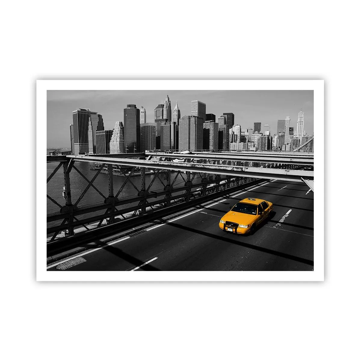 Affiche - Poster - Taxi jaune sur un pont avec vue sur les toits de New York - 100x70cm - Couleur de la grande ville - Décoration murale moderne pour le salon et la chambre ARTTOR