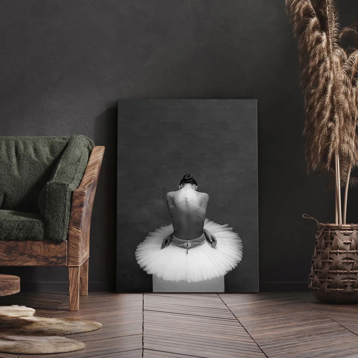 Impression sur toile - Image sur toile - Une danseuse de ballet dans une pose classique sur un fond sombre. - 50x70cm - C'est justement en train de fleurir - Décoration murale moderne pour le salon et la chambre ARTTOR
