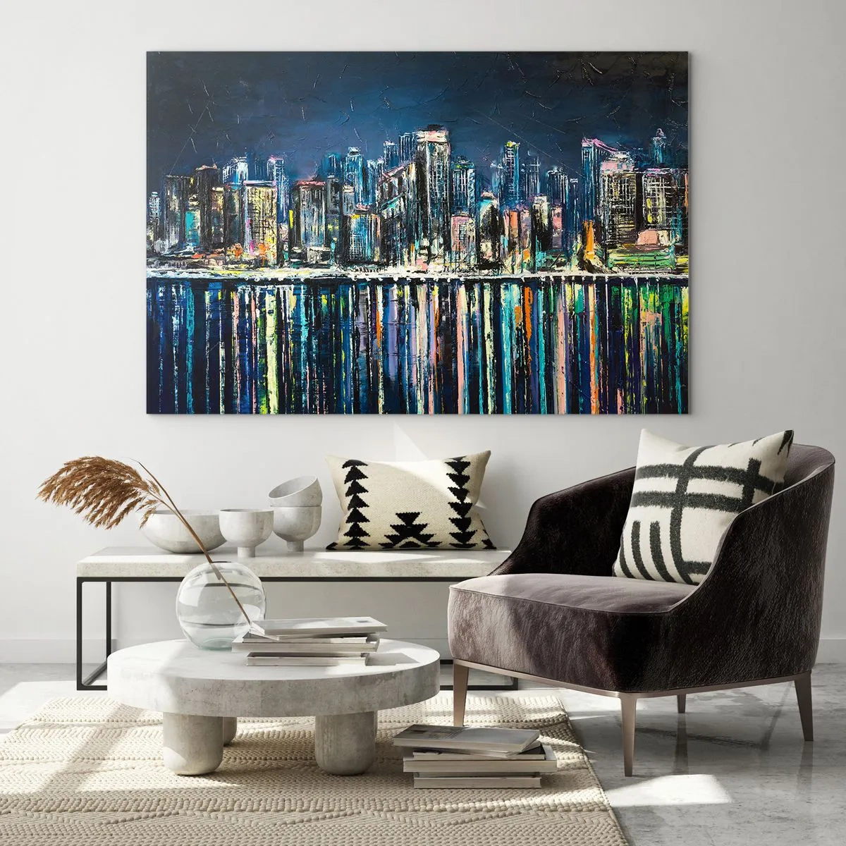 Impression sur verre - Image sur verre - Panorama de la ville la nuit avec les lumières se reflétant dans l'eau - 120x80cm - Cascade de lumières - Décoration murale moderne pour le salon et la chambre ARTTOR