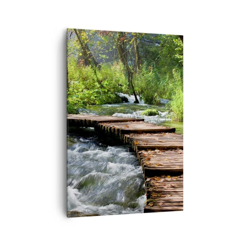 Impression sur toile - Image sur toile - Un pont en bois sur un ruisseau tumultueux entouré par la verdure de la forêt. - 70x100cm - Au-dessus de la cascade mousseuse - Décoration murale moderne pour le salon et la chambre ARTTOR