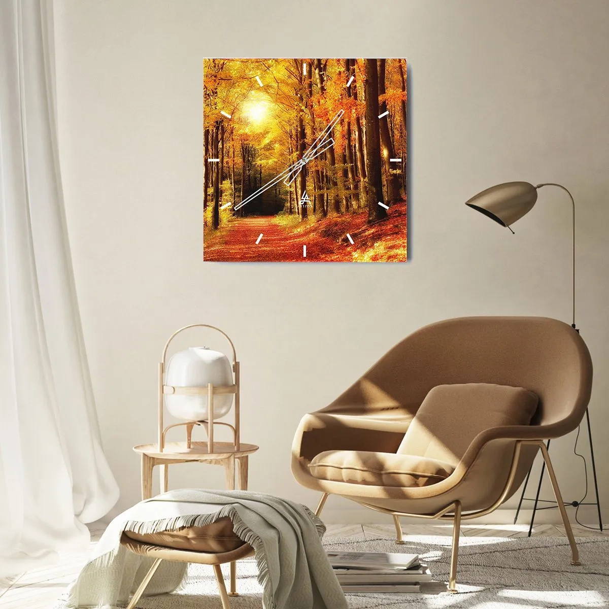 Horloge murale - Pendule murale - Forêt d'automne avec les rayons du soleil qui brillent à travers les arbres - 30x30cm - Automne doré sur une route forestière - Décoration murale moderne pour le salon et la chambre ARTTOR