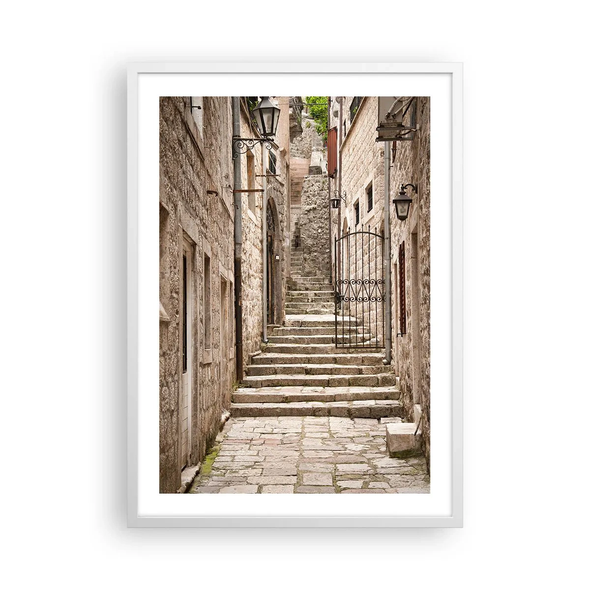 Affiche dans un cadre blanc - Poster - Une vieille ruelle magique - 50x70 cm