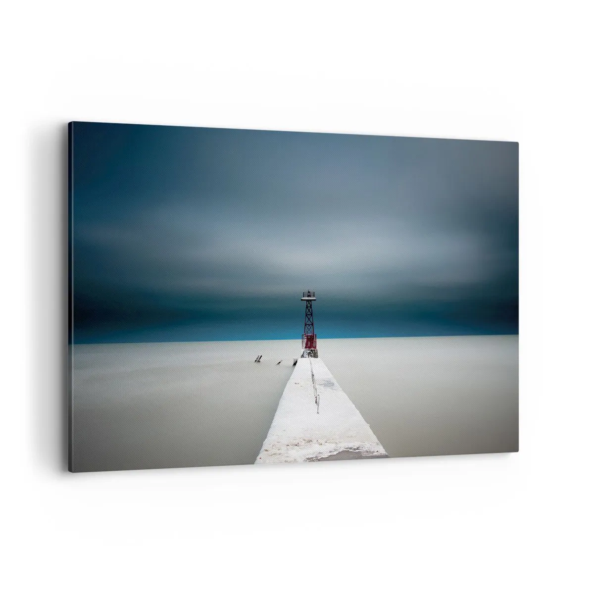 Impression sur toile - Image sur toile - Un phare au bout d'une jetée en béton dans un paysage austère - 100x70cm - À la rencontre de l'immensité - Décoration murale moderne pour le salon et la chambre ARTTOR