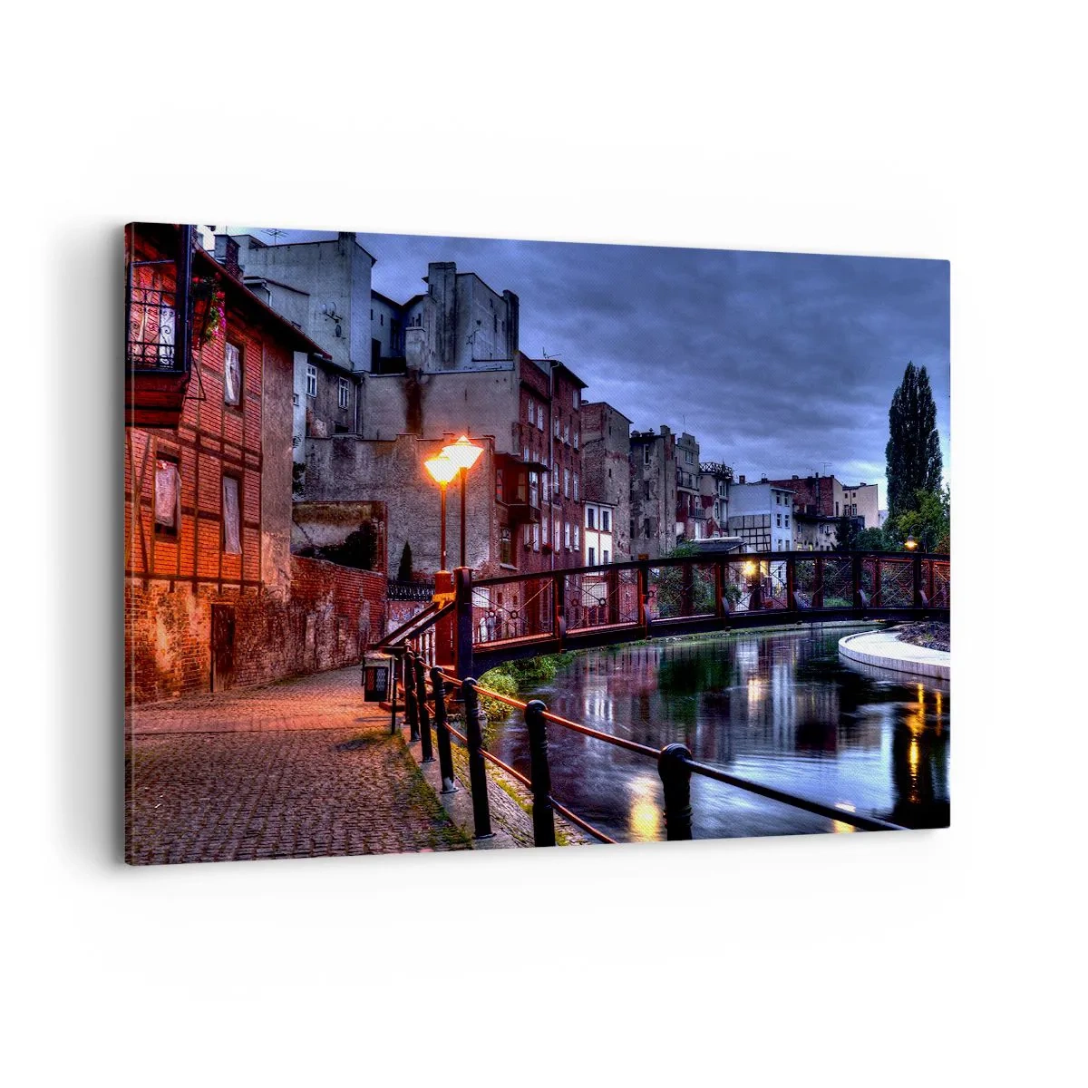 Impression sur toile - Image sur toile - Vue nocturne des immeubles d'habitation et du pont sur le canal - 100x70cm - Tu n'as pas connu ce Bydgoszcz - Décoration murale moderne pour le salon et la chambre ARTTOR