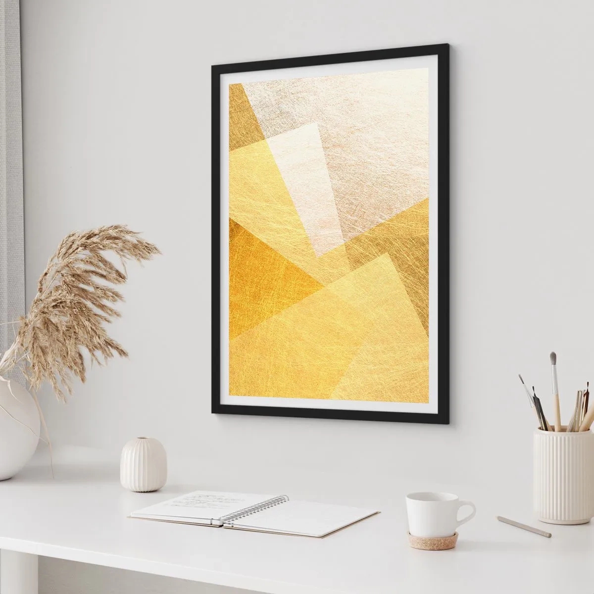 Affiche dans un cadre noir - Poster - Abstraction géométrique dorée avec un effet métallique - 50x70cm - Météo géométrique - Décoration murale moderne pour le salon et la chambre ARTTOR