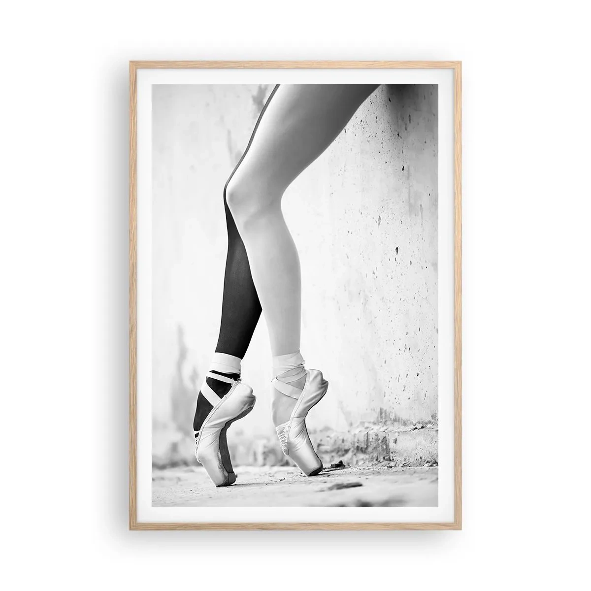 Affiche dans un chêne clair - Poster - Ballerine, voilà ! - 70x100 cm