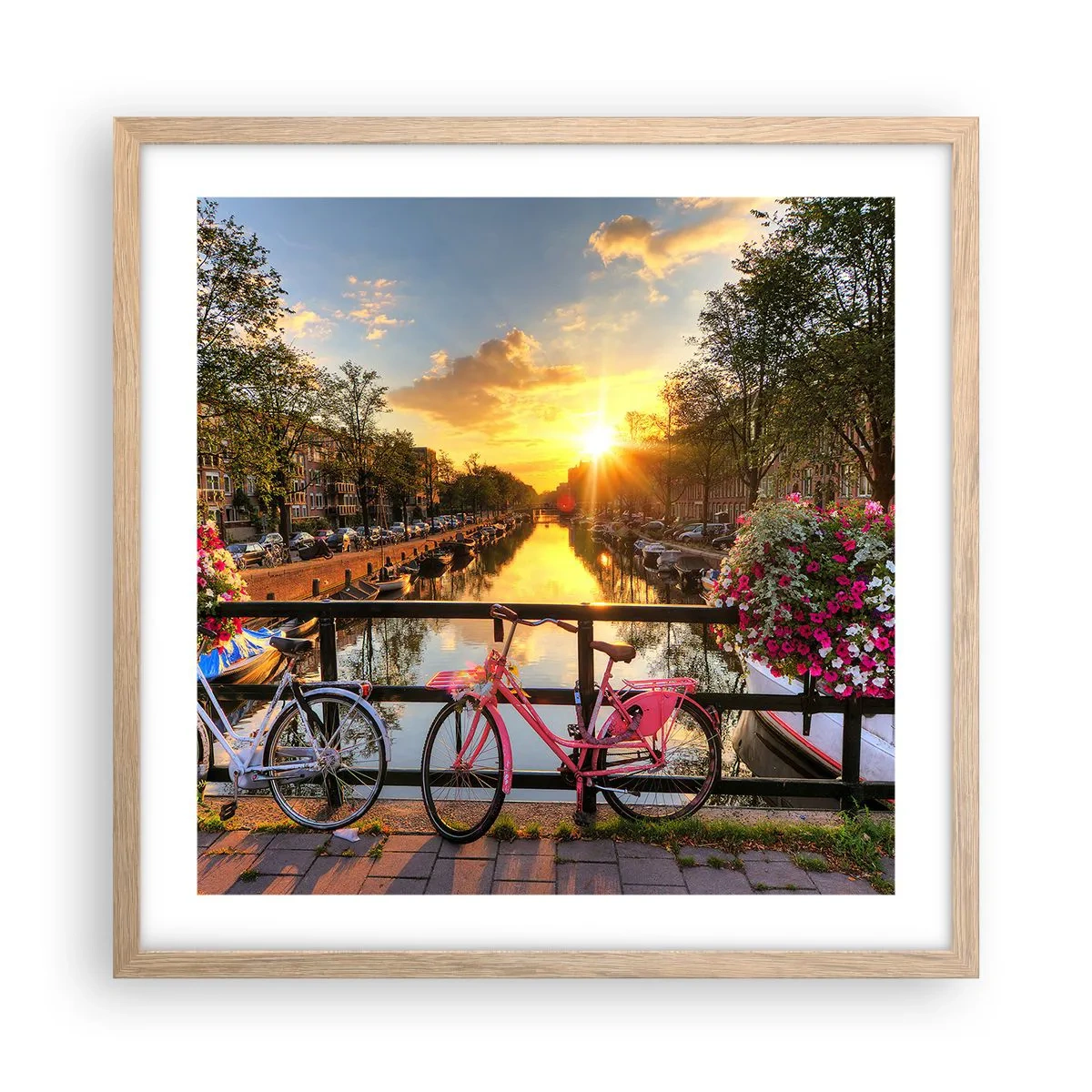 Affiche dans un chêne clair - Poster - Matin de printemps à Amsterdam - 50x50 cm