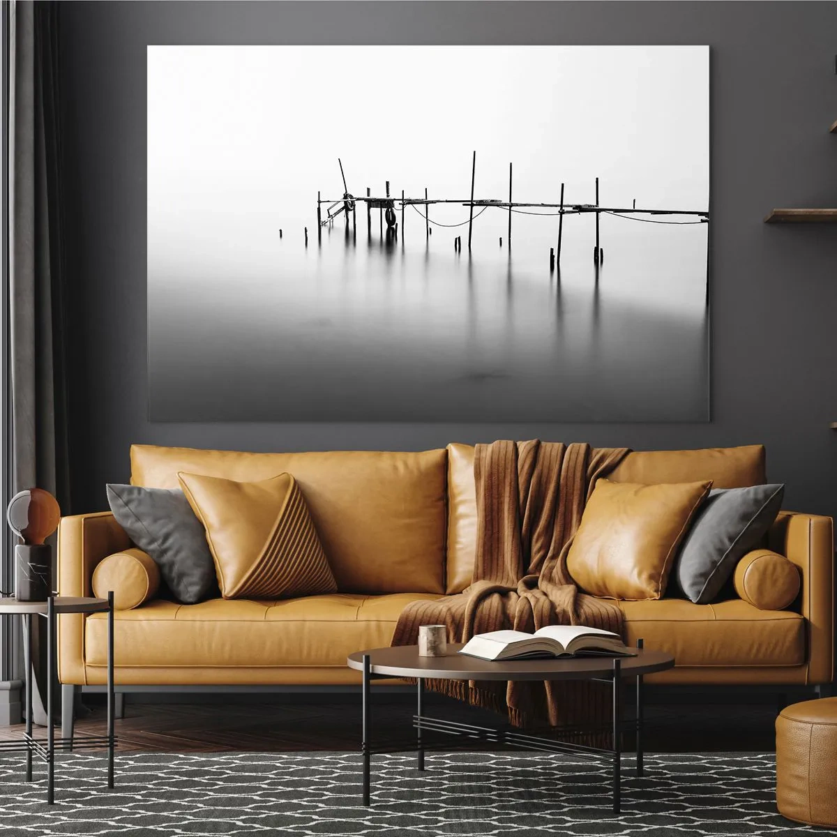 Impression sur verre - Image sur verre - Une jetée noire et blanche sur une surface d'eau calme - 100x70cm - Et s'il n'y avait pas de monde ? - Décoration murale moderne pour le salon et la chambre ARTTOR