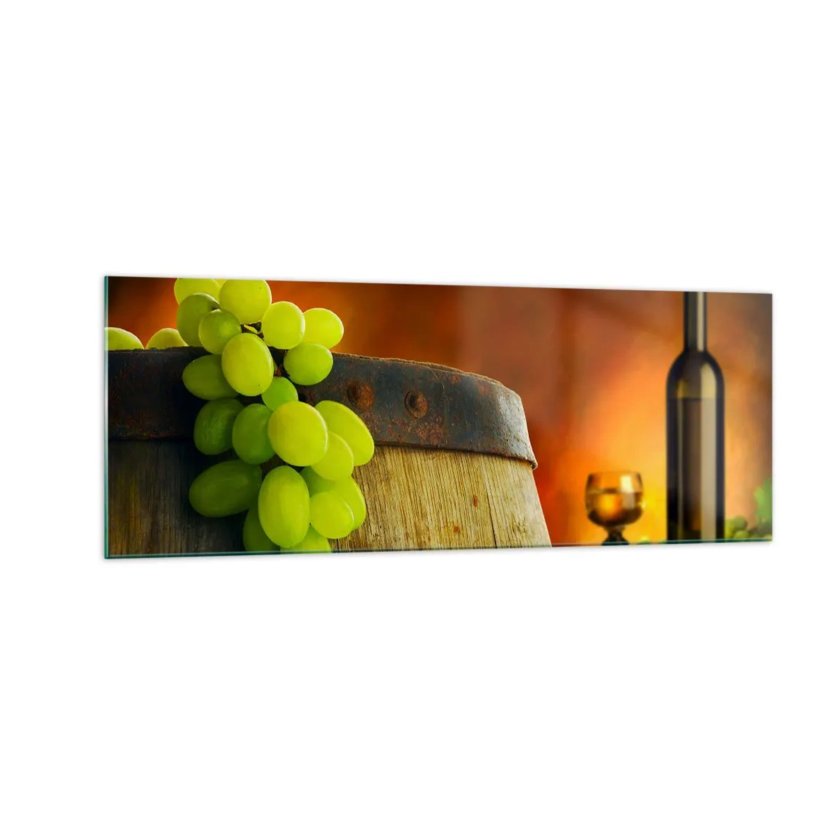 Impression sur verre - Image sur verre - Raisins sur un tonneau de vin avec une palette de couleurs chaudes en arrière-plan - 140x50cm - Nature morte avec une bouteille de vin et une grappe de raisin - Décoration murale moderne pour le salon et la chambre