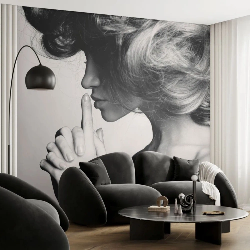 Papier Peint Autocollant Deluxe Sticker - A l'écoute d'elle-même - Femme, Modèle, Visage de femme - 350x256 cm