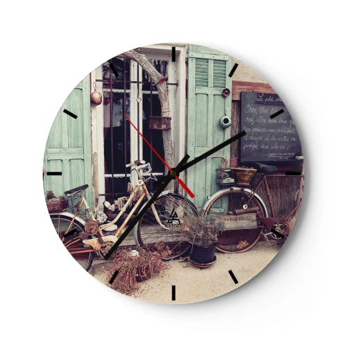 Horloge murale - Pendule murale - Vélos rétro devant des volets verts - 30x30cm - Que la province vive - Décoration murale moderne pour le salon, la cuisine et la chambre ARTTOR