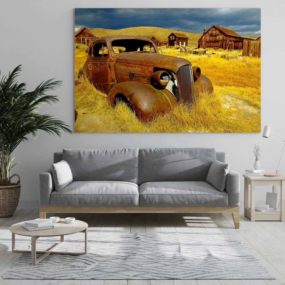 Impression sur verre - Image sur verre - Une voiture ancienne sur fond de village désert - 100x70cm - Repos bien mérité - Décoration murale moderne pour le salon et la chambre ARTTOR