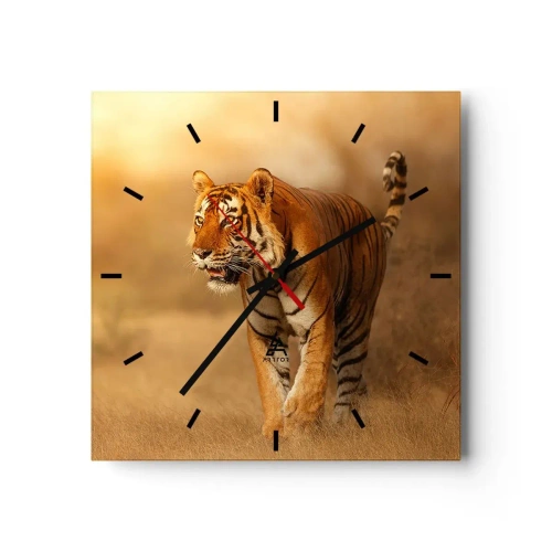 Horloge murale - Pendule murale - Un tigre marchant dans la savane aux couleurs chaudes - 30x30cm - Avant l'attaque - Décoration murale moderne pour le salon et la chambre ARTTOR
