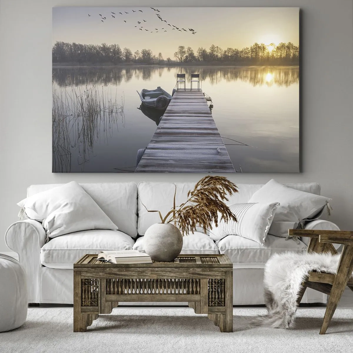 Impression sur toile - Image sur toile - Une jetée au bord du lac le matin avec un bateau et des chaises - 100x70cm - Je reviendrai - Décoration murale moderne pour le salon et la chambre ARTTOR