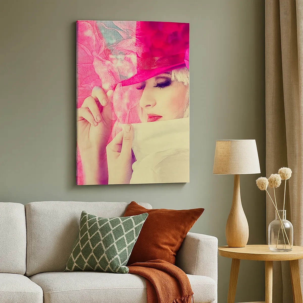 Impression sur toile - Image sur toile - Femme élégante avec un chapeau rose avec une fleur - 50x70cm - Portrait rétro dans une brume rose - Décoration murale moderne pour le salon et la chambre ARTTOR