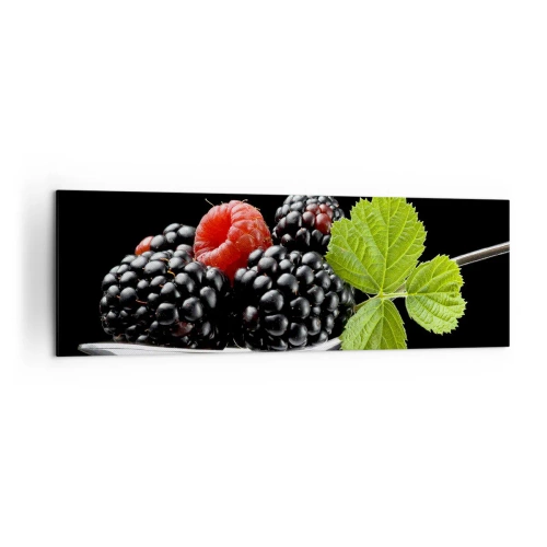 Impression sur toile - Image sur toile - Mûres et framboises sur une cuillère avec une feuille sur fond noir - 160x50cm - Le goût de la fraîcheur - Décoration murale moderne pour le salon et la chambre ARTTOR