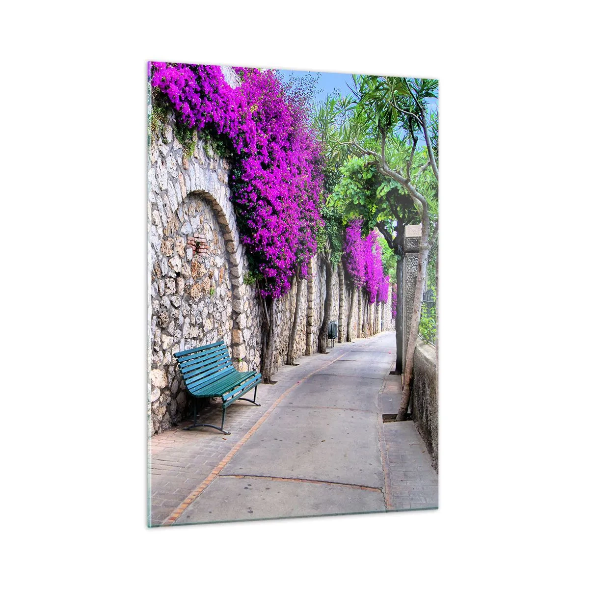 Impression sur verre - Image sur verre - Un mur de pierre avec des fleurs violettes et un banc le long du chemin - 50x70cm - Rencontrons-nous au plus vite - Décoration murale moderne pour le salon et la chambre ARTTOR