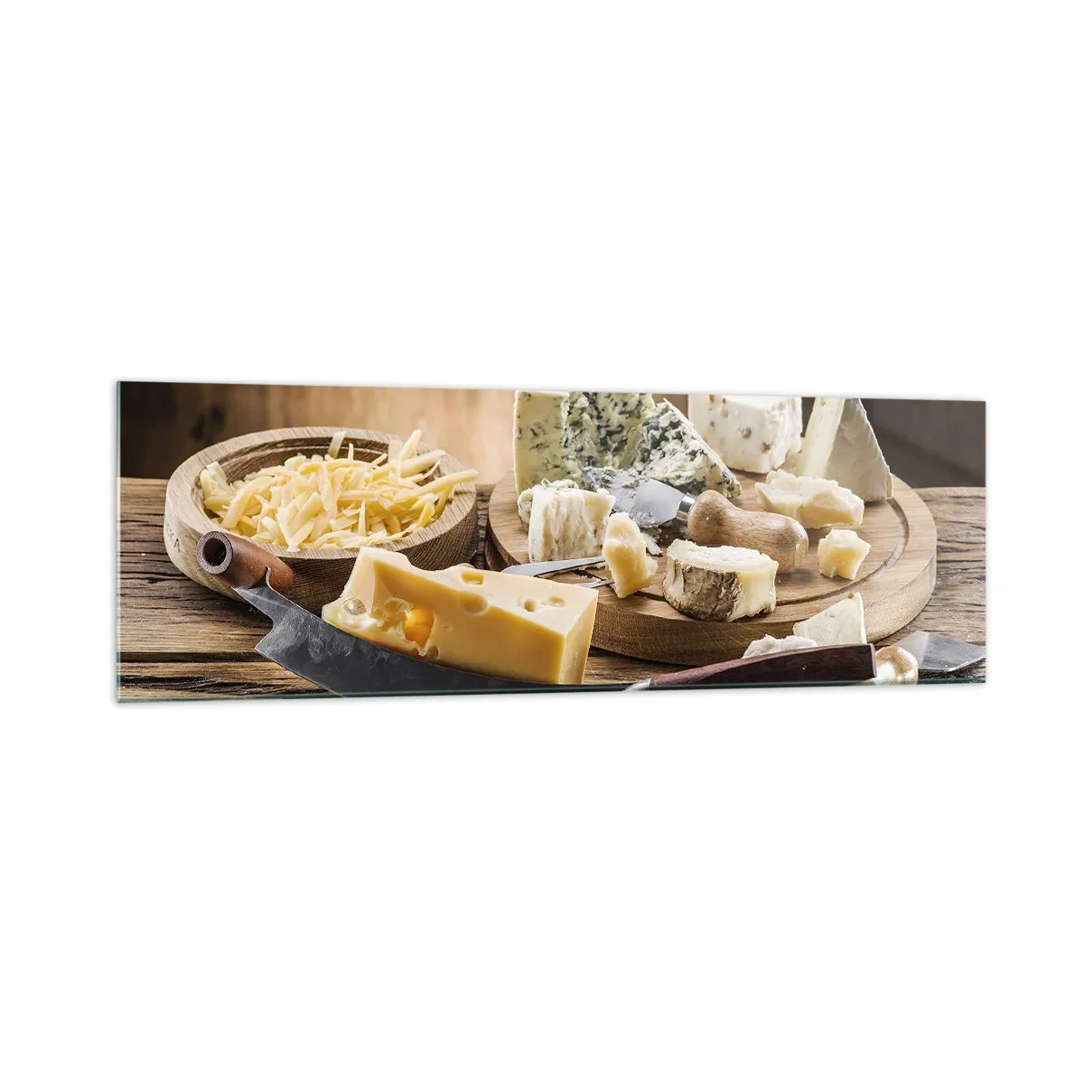 Impression sur verre - Image sur verre - Un plateau de fromages avec différents types sur une table en bois - 160x50cm - Sourire au fromage - Décoration murale moderne pour le salon et la chambre ARTTOR