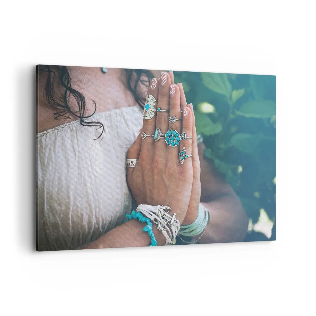 Impression sur toile - Image sur toile - Mains décorées de bijoux bohèmes - 120x80cm - Bienvenue au centre du bien-être - Décoration murale moderne pour le salon et la chambre ARTTOR