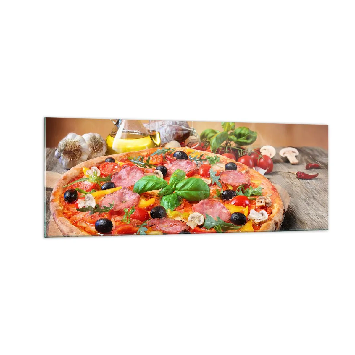 Impression sur verre - Image sur verre - Pizza appétissante sur une table en bois avec garnitures - 140x50cm - Avec une vraie saveur italienne - Décoration murale moderne pour le salon et la chambre ARTTOR