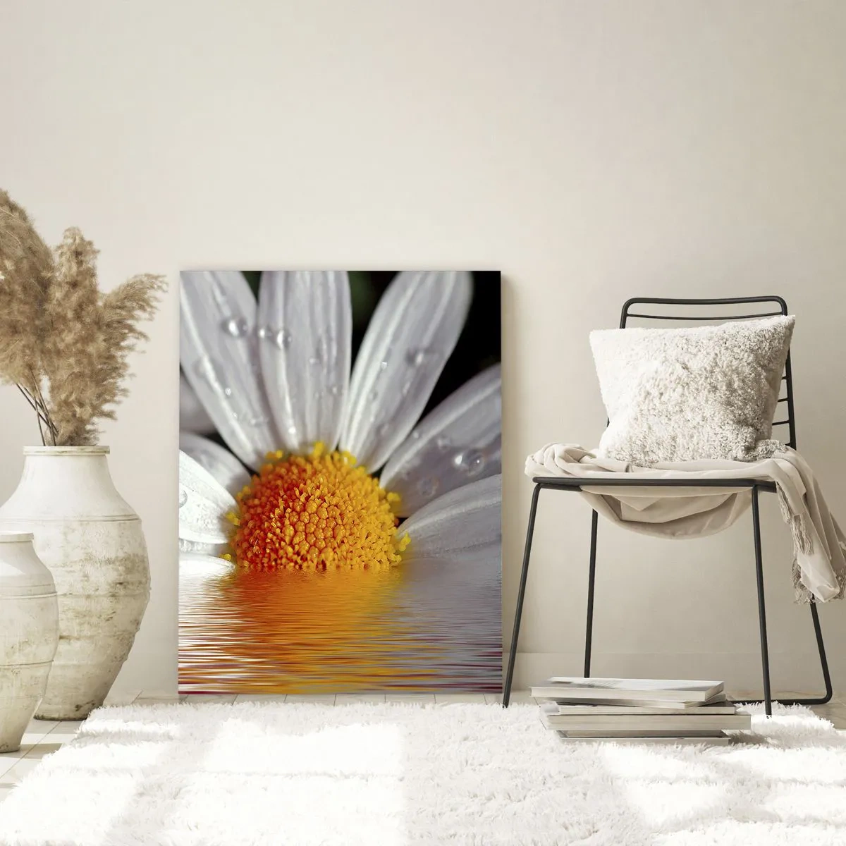 Impression sur verre - Image sur verre - Une marguerite avec des gouttes d'eau se reflétant dans l'eau - 50x70cm - Le soleil levant des marguerites - Décoration murale moderne pour le salon et la chambre ARTTOR