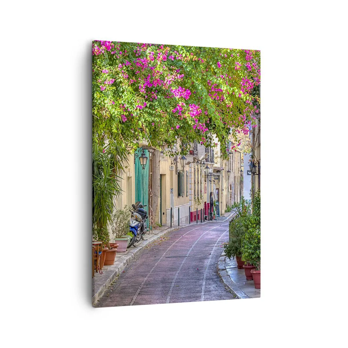 Impression sur toile - Image sur toile - Une charmante rue avec des vignes fleuries et des tables de café - 50x70cm - Allée fleurie - Décoration murale moderne pour le salon et la chambre ARTTOR