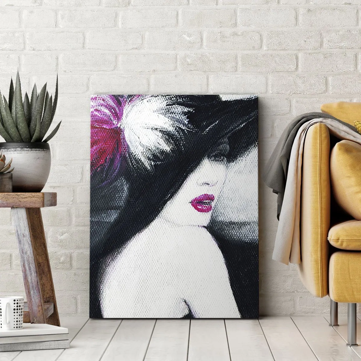 Impression sur toile - Image sur toile - Femme élégante avec un chapeau à plumes - 80x120cm - Toujours un secret - Décoration murale moderne pour le salon et la chambre ARTTOR