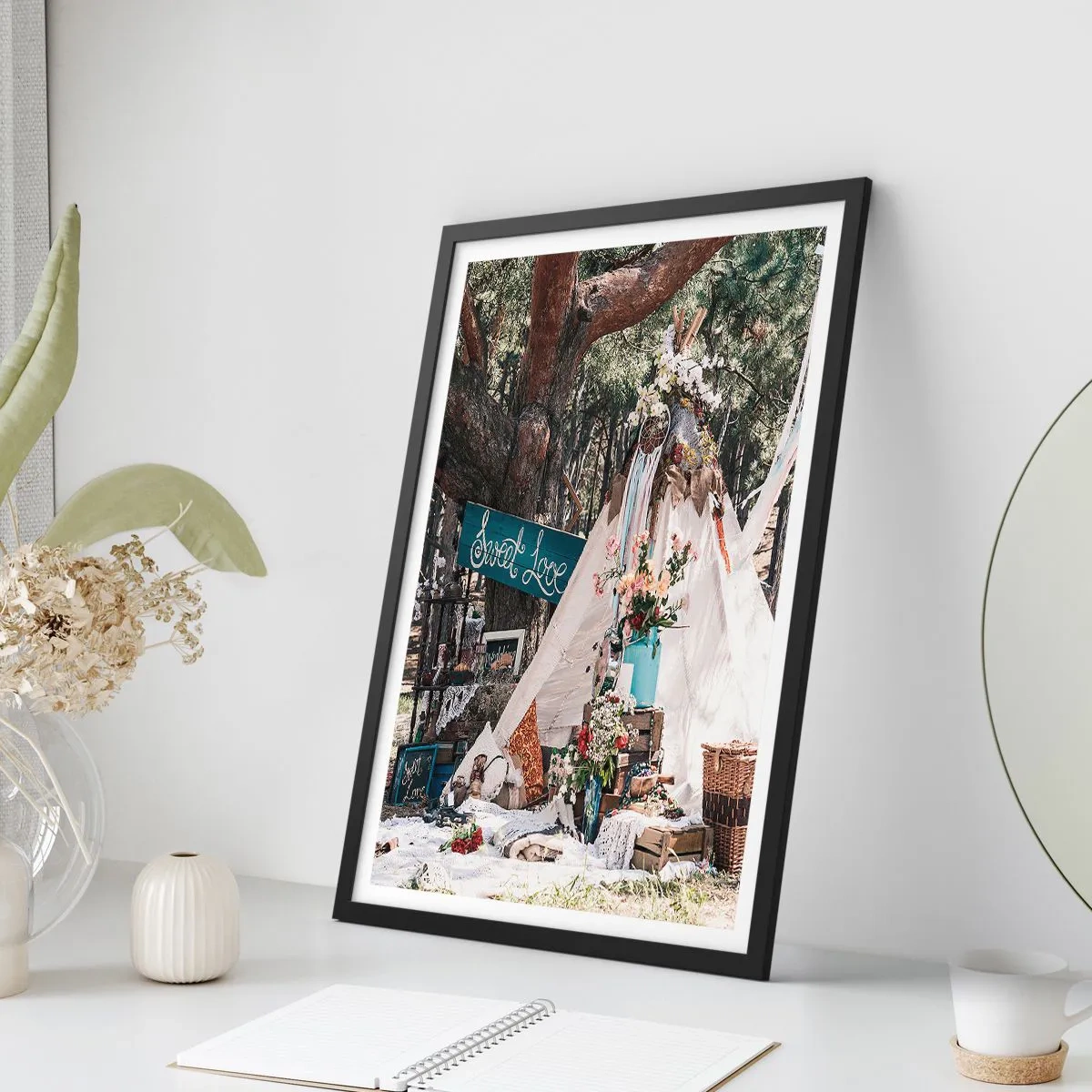 Affiche dans un cadre noir - Poster - Make love… - 61x91 cm