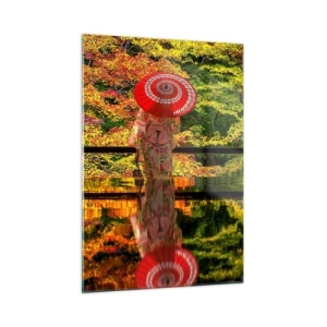 Impression sur verre - Image sur verre - Une femme en kimono avec un parapluie sur fond de paysage d'automne, reflété dans l'eau. - 50x70cm - Dans le temple de la nature - Décoration murale moderne pour le salon et la chambre ARTTOR