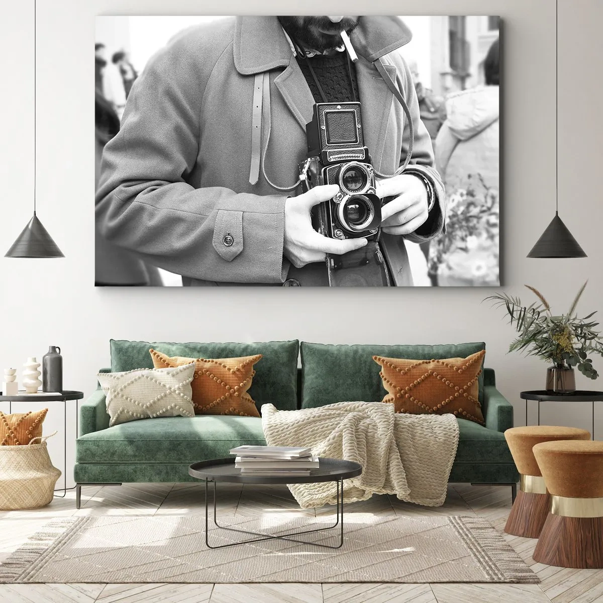Impression sur toile - Image sur toile - Photo en noir et blanc d'un homme avec un appareil photo rétro - 70x50cm - Dans un style rétro - Décoration murale moderne pour le salon et la chambre ARTTOR