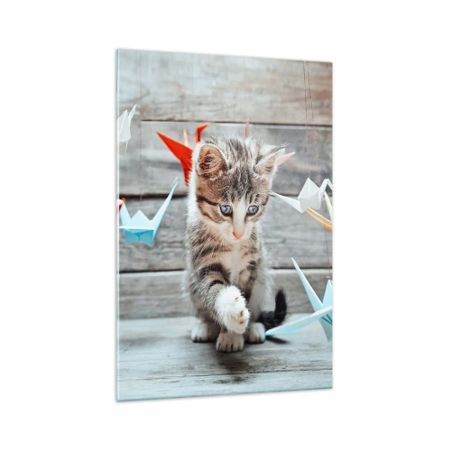 Impression sur verre - Image sur verre - Un chaton jouant avec des grues en papier origami suspendues. - 70x100cm - Première leçon - Décoration murale moderne pour le salon et la chambre ARTTOR
