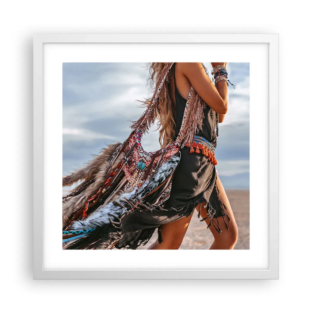 Affiche dans un cadre blanc - Poster - La fille du chaman - 40x40 cm