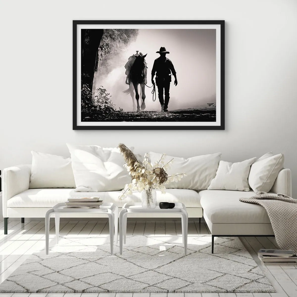 Affiche dans un cadre noir - Poster - Cowboy avec cheval dans le brouillard matinal - 70x50cm - Matinée texane - Décoration murale moderne pour le salon et la chambre ARTTOR