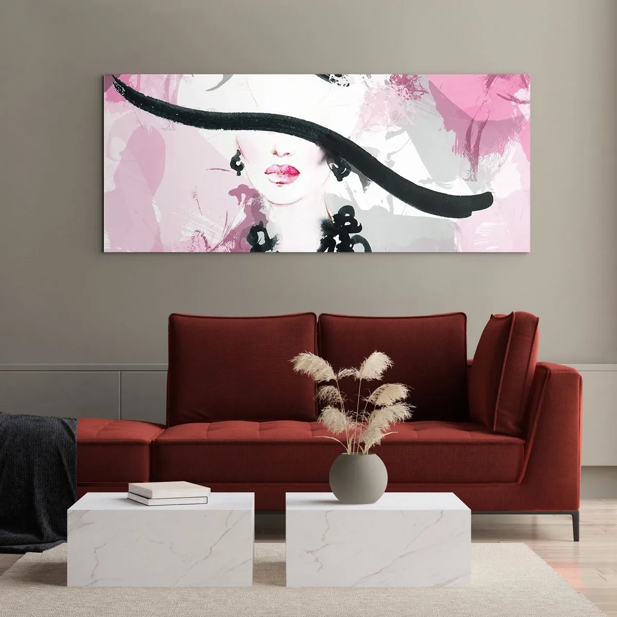 Impression sur verre - Image sur verre - Une femme élégante avec un chapeau sur un fond d'abstractions roses. - 140x50cm - Portrait d'une dame en noir et rose - Décoration murale moderne pour le salon et la chambre ARTTOR