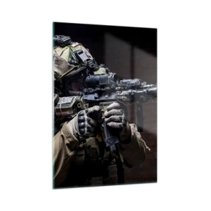 Impression sur verre - Image sur verre - Un soldat en équipement complet avec un fusil contre un mur de briques - 50x70cm - Meurtrier efficace - Décoration murale moderne pour le salon et la chambre ARTTOR