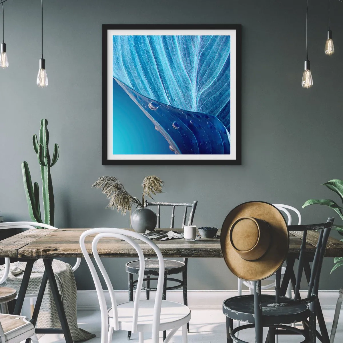Affiche dans un cadre noir - Poster - Gouttes cachées du bleu - 40x40 cm